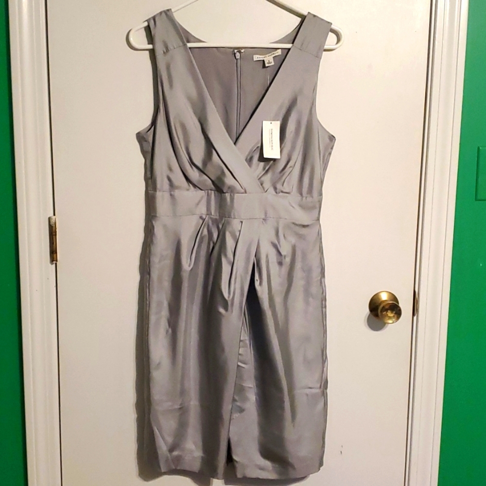 New Banana Republic woman's 6 gray silk mid dress